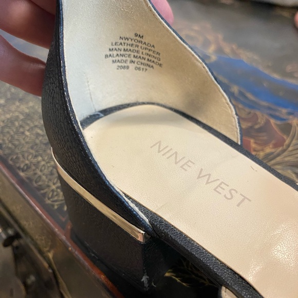 Nine West Open Toe Ankle Strap Chunky Heeled Sandals - Picture 2 of 8